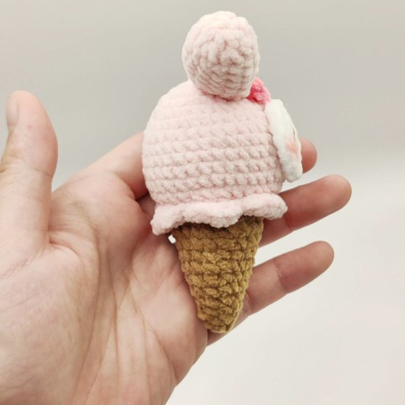 Handmade Amigurumi Crochet Sanrio My Melody Ice Cream Cone - Picture 6 of 12
